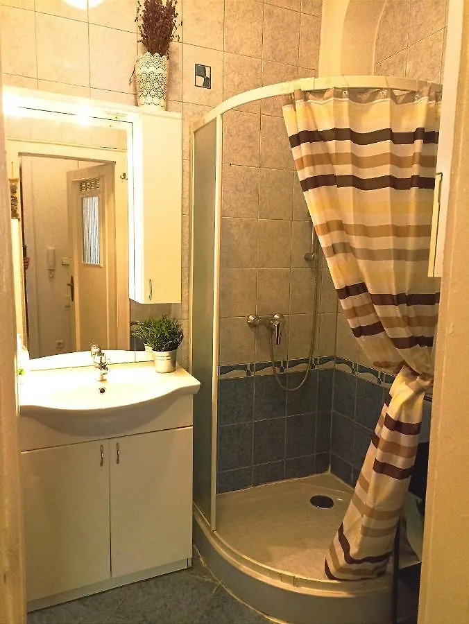 Opera Home Apartment Budapest 0*,